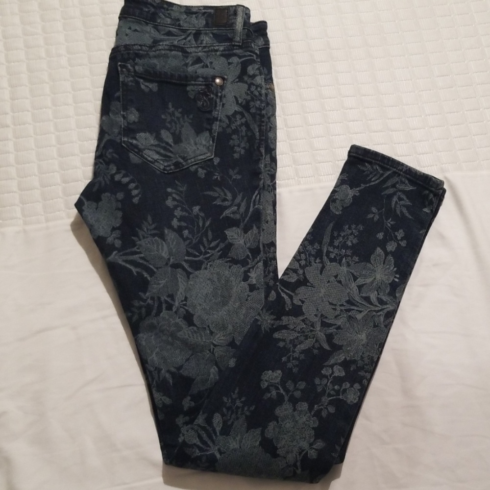 Pants - Picture 3 of 3